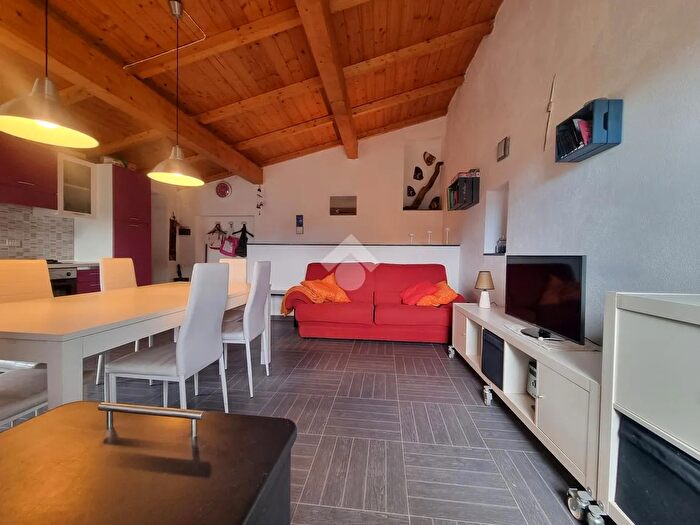 Casa quadrilocale in vendita in Via del Ramaceto, San Colombano Certenoli