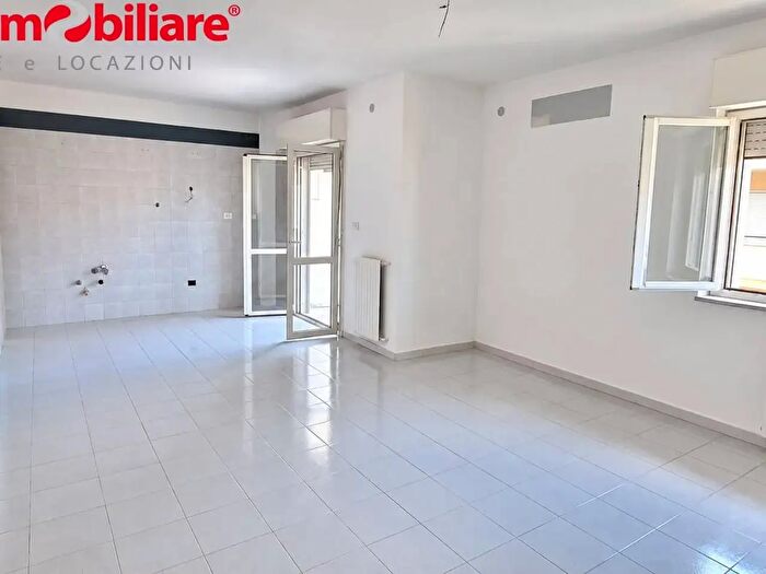 Appartamento bilocale in affitto in Via Antica Giardini, Giugliano In Campania