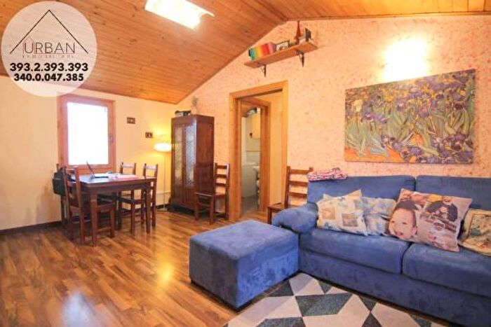 Casa quadrilocale in vendita in Pizzoli