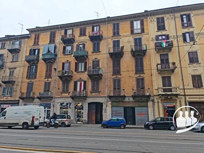 Appartamento bilocale in vendita in Corso Giulio Cesare, Torino