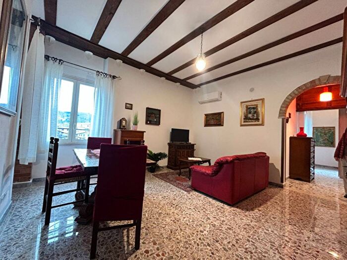 Appartamento bilocale in affitto in Via dei Mille, Centro, Sacrofano