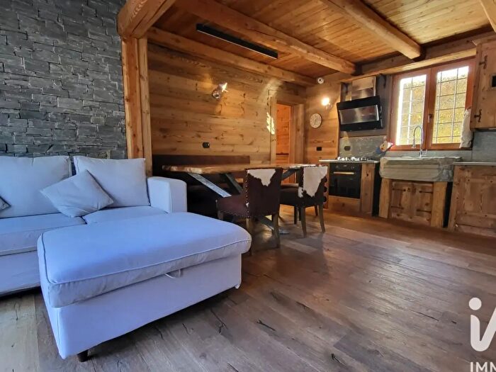 Appartamento quadrilocale in vendita in Via Solomiac, Cesana Torinese