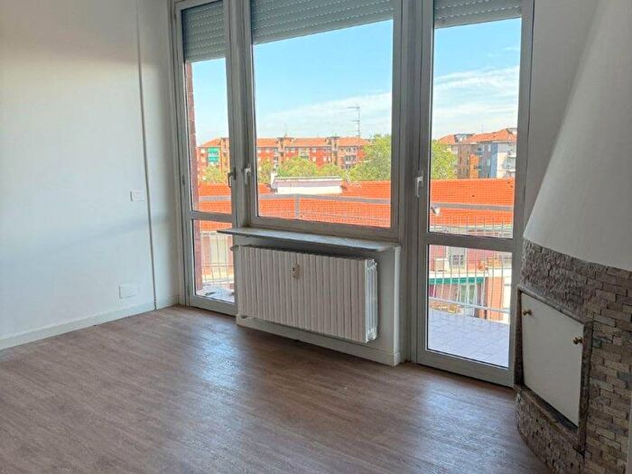 Appartamento trilocale in affitto in Via Claudio Debussy, Piazzale Siena, Milano