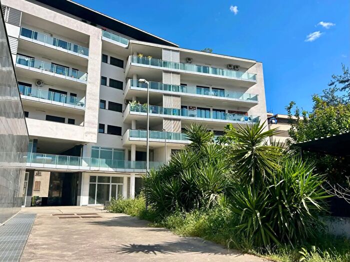 Appartamento con 5 locali in vendita in Via Padre Giglio a, Cosenza