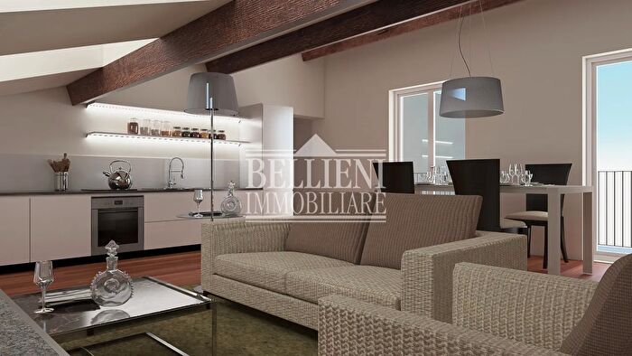 Appartamento quadrilocale in vendita in Contrà Cantarane, Vicenza