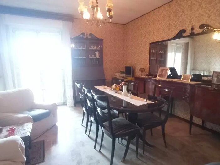 Appartamento con 5 locali in vendita in San Severino Marche