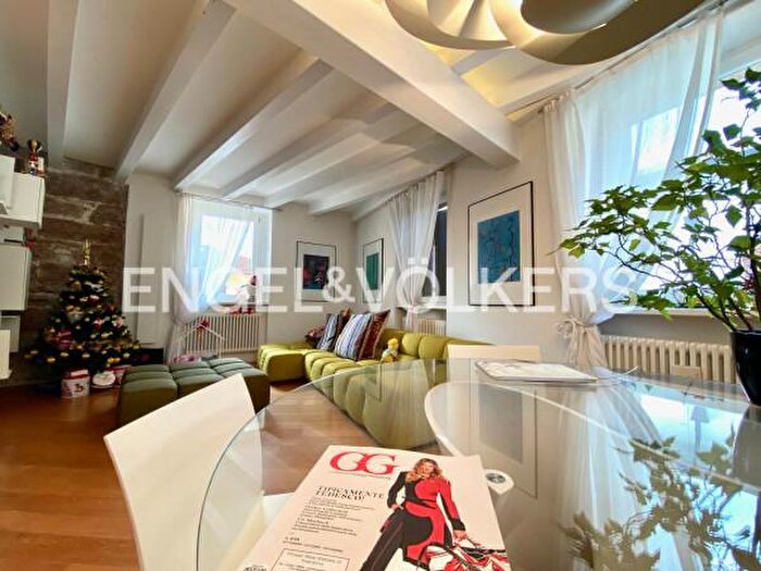 Casa con 6 locali in vendita in Via del dòs di SantElena, Trento