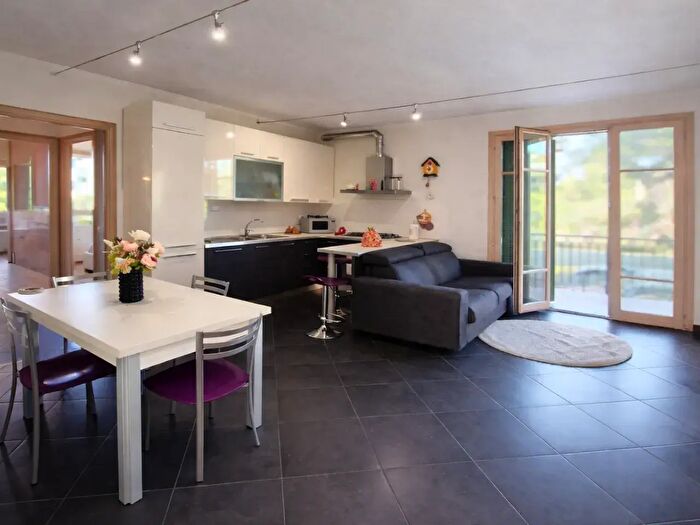 Appartamento bilocale in vendita in Lucca Lu, Lucca