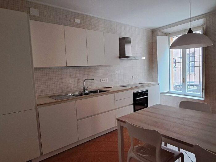 Appartamento trilocale in affitto in Via Giovanni Chiassi, Centro, Mantova