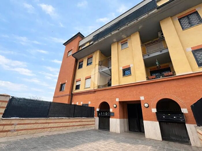 Appartamento trilocale in vendita in Via Maria Luigia Tancredi, Roma