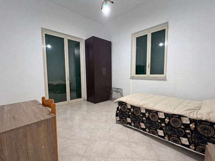 Appartamento quadrilocale in vendita in Via Gino Buganza, Quartiere Americano, Messina