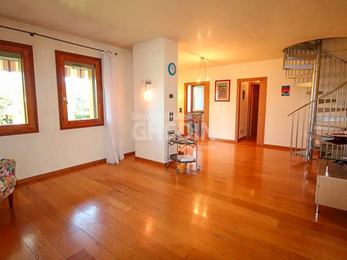 Appartamento trilocale in vendita in Santa Lucia Di Piave