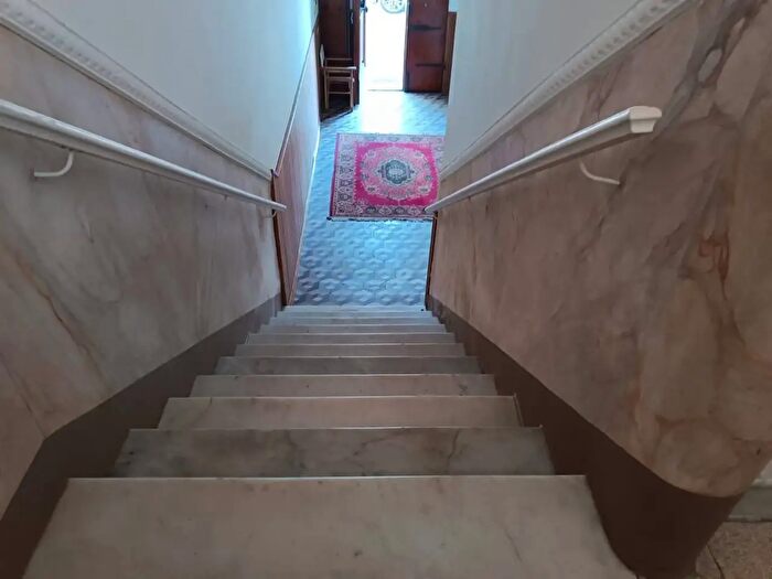 Casa con 7 locali in vendita in Via Francesca Nord, Santa Croce Sull'Arno