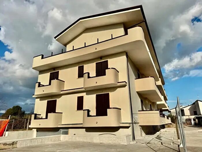 Appartamento quadrilocale in vendita in Via Scafa, Telese Terme