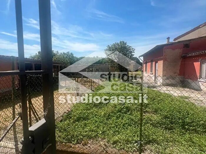 Casa trilocale in vendita in Via Cantone, Marzano