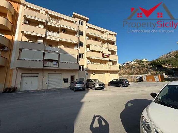 Appartamento con 6 locali in vendita in Porto Empedocle