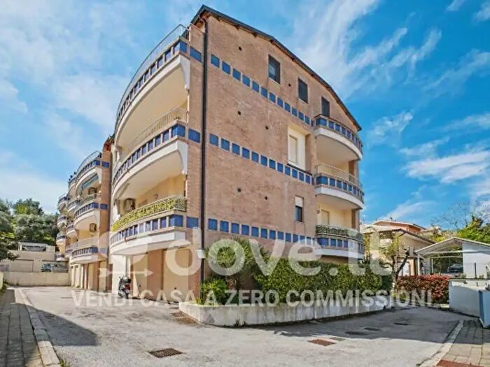 Appartamento trilocale in vendita in Via Mattatoio Vecchio, Spoltore