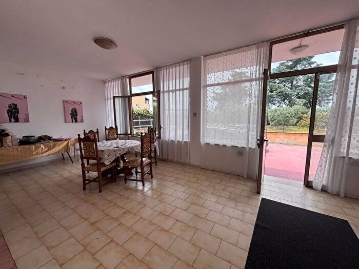 Casa quadrilocale in affitto in Via Francesco Somaini, Tor Vergata, Roma