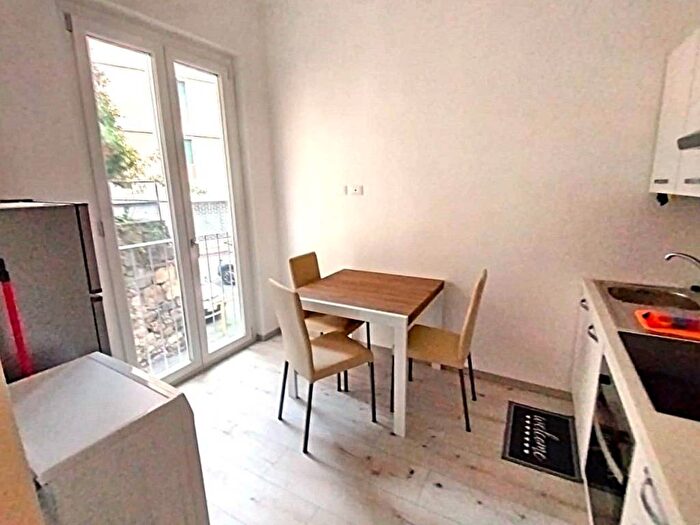 Appartamento trilocale in affitto in Via San Bernardino, Lerici Paese, Lerici