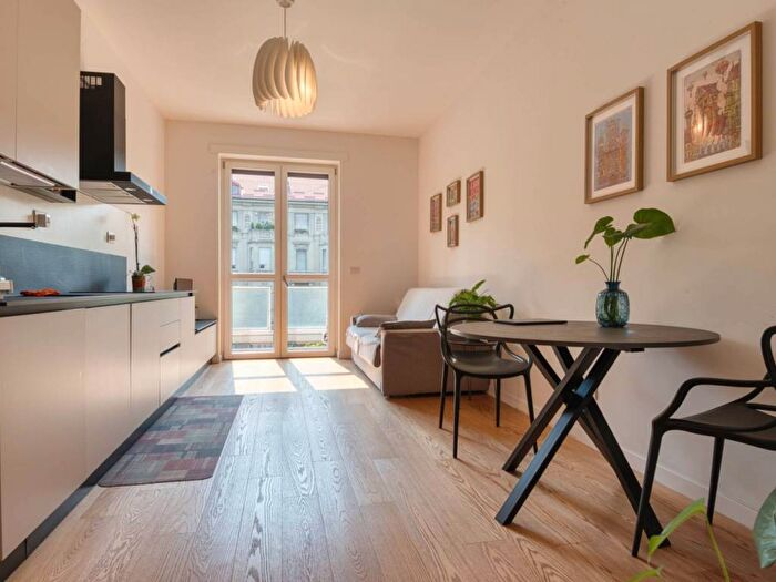 Appartamento bilocale in affitto in Viale Abruzzi, Città Studi, Milano