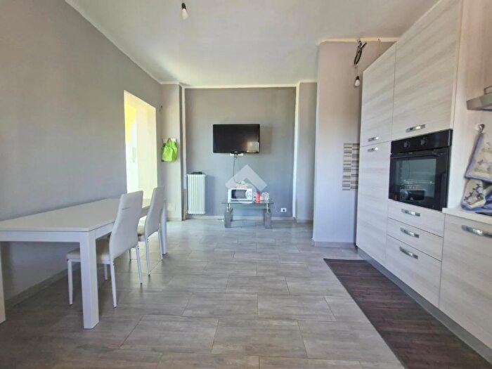 Appartamento trilocale in vendita in Corso G Minzoni, Asti