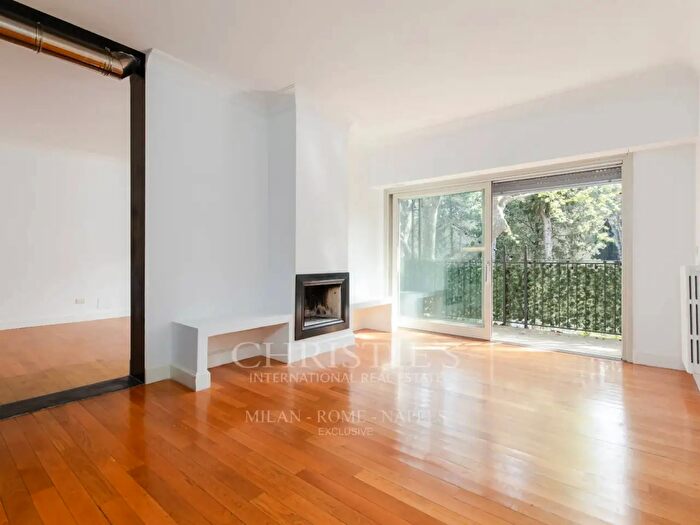Appartamento quadrilocale in vendita in Via della Camilluccia, Roma