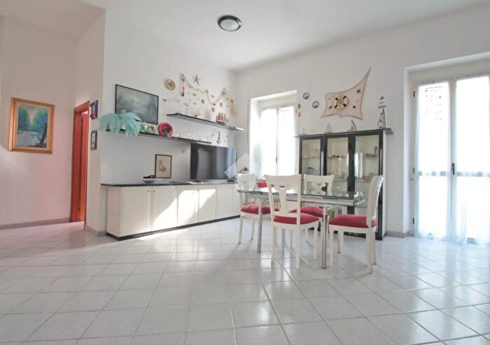 Appartamento quadrilocale in vendita in Via Leopoldo Pilla, Termoli