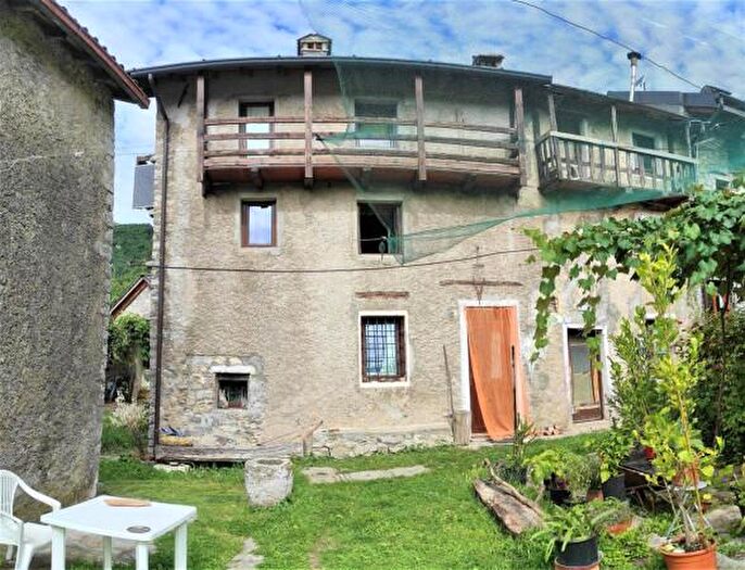 Casa trilocale in vendita in Via dellOrso, Brumano