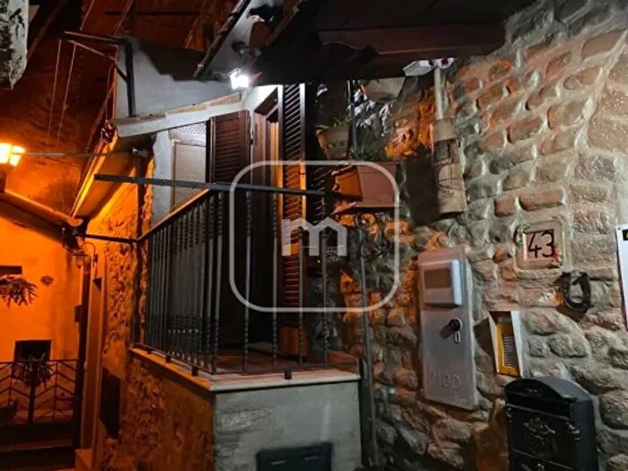 Appartamento trilocale in vendita in Via del Carmine, Paliano