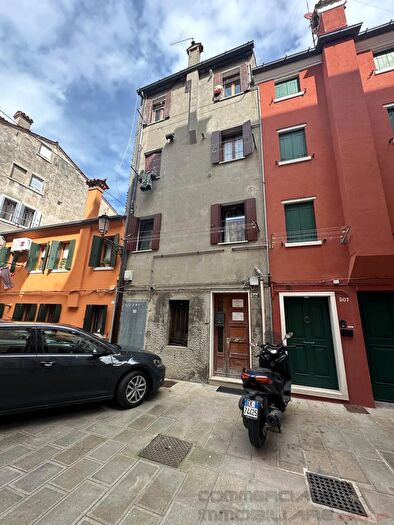 Appartamento trilocale in affitto in Via P E Venturini Sottomarina Chioggia Ve, Chioggia