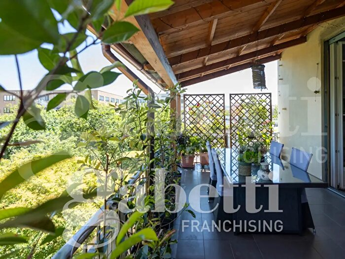 Appartamento con 5 locali in vendita in Via Botticelli, Torino