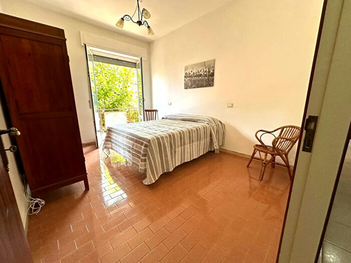 Appartamento quadrilocale in vendita in Via Santini, Follonica