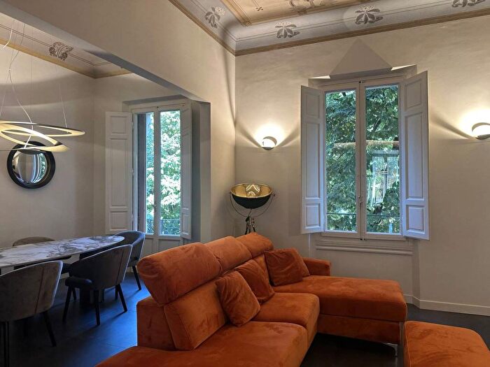 Appartamento quadrilocale in affitto in Via Villani, Porta Romana, Firenze