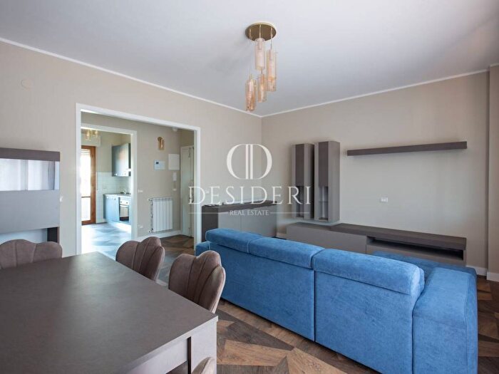 Appartamento con 5 locali in affitto in Via del Bernina, Regioni, Grosseto