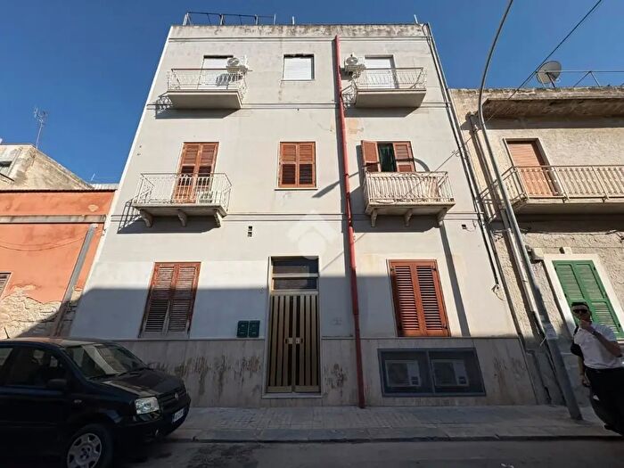 Appartamento quadrilocale in vendita in Via della Vite, Trapani
