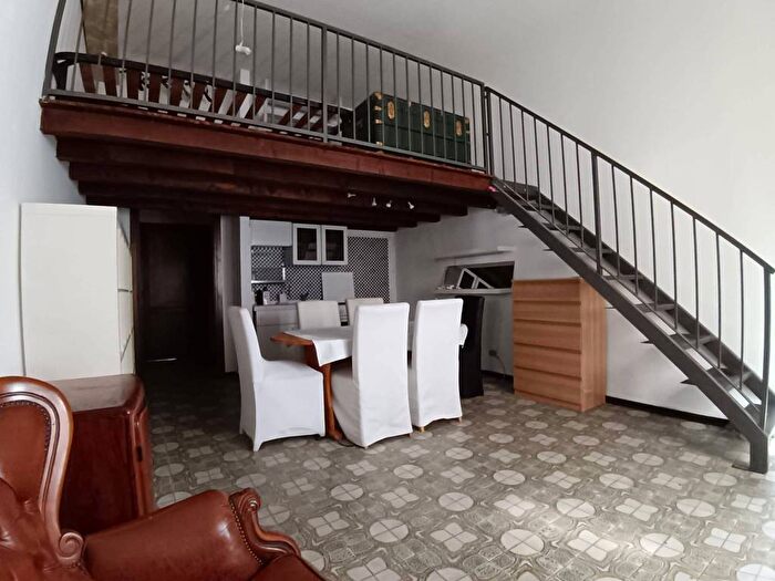 Appartamento bilocale in affitto in Via Filippo Corridoni, Centro Storico, Pavia