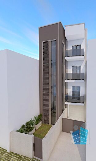 Appartamento trilocale in vendita in Via Taranto, Lecce