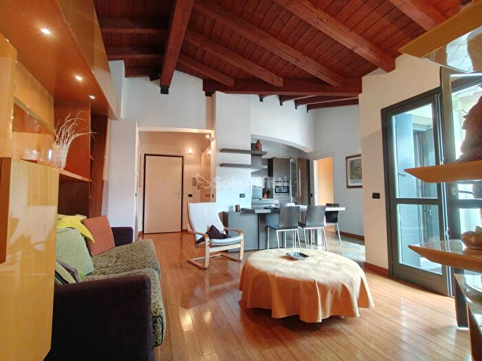 Appartamento trilocale in affitto in Centro, Gallarate