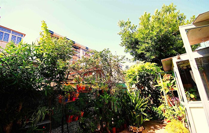 Casa quadrilocale in vendita in Via San Lorenzo, Palermo