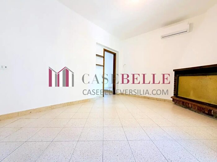 Appartamento quadrilocale in affitto in Pietrasanta