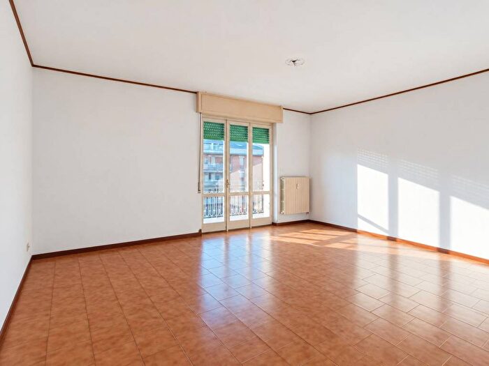 Appartamento trilocale in affitto in Via Andrea Fantoni, Almè