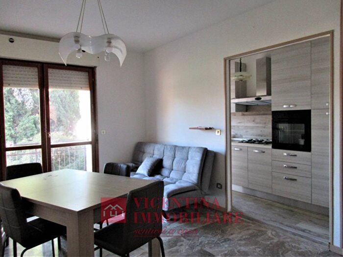 Appartamento trilocale in affitto in Viale anconetta, Anconetta, Vicenza