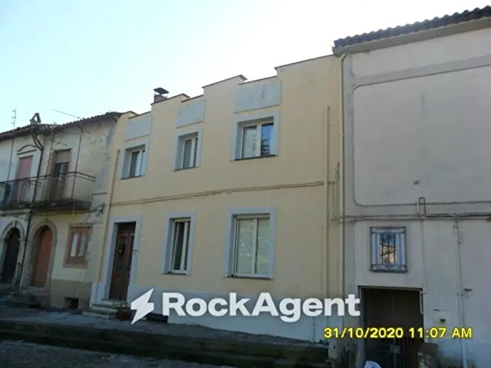 Casa con 6 locali in vendita in Viale Jequiè, Trecchina