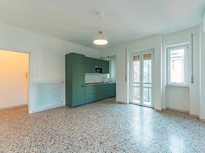 Appartamento monolocale in affitto in Viale Lucania, Corvetto, Milano