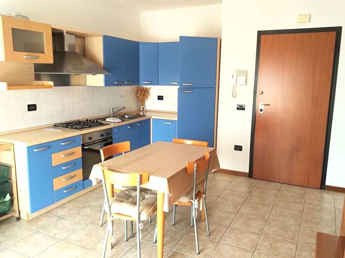 Appartamento bilocale in affitto in Via degli Alberi, Montecchio Maggiore Alte Ceccato, Montecchio Maggiore