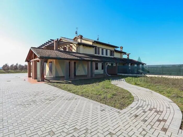 Casa con 5 locali in vendita in Via Montaletto, Cesenatico