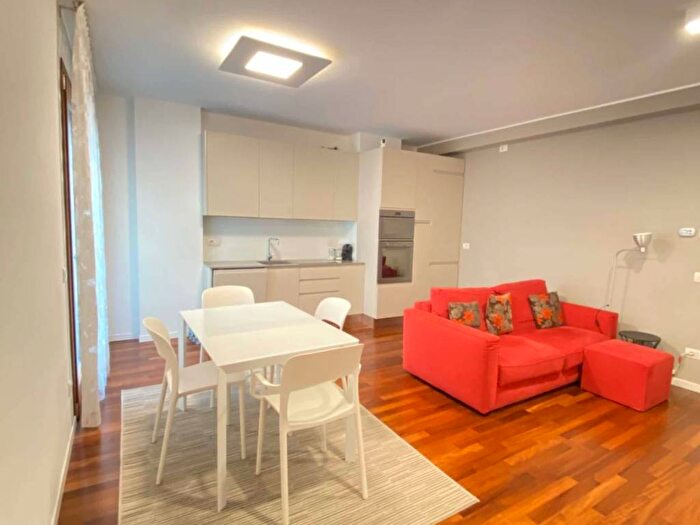 Appartamento bilocale in affitto in Via Giacinto Gallina, Città Studi, Milano