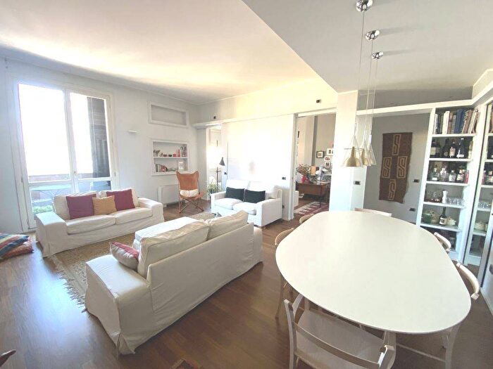Appartamento con 6 locali in affitto in Via Cernaia, Turati, Milano