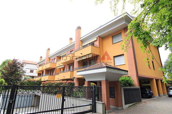 Appartamento monolocale in affitto in Monza