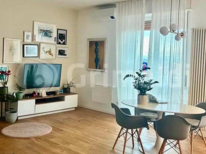 Appartamento trilocale in vendita in Via Nazario Sauro, Lissone